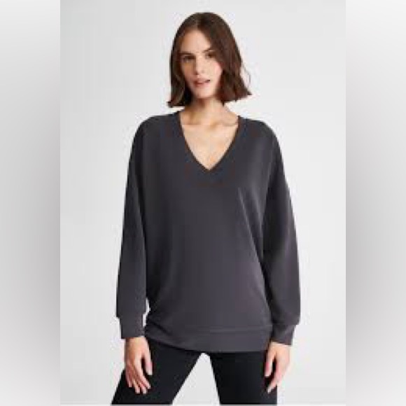 Mavi V Neck Sweatshirt softstreme like - Picture 1 of 7